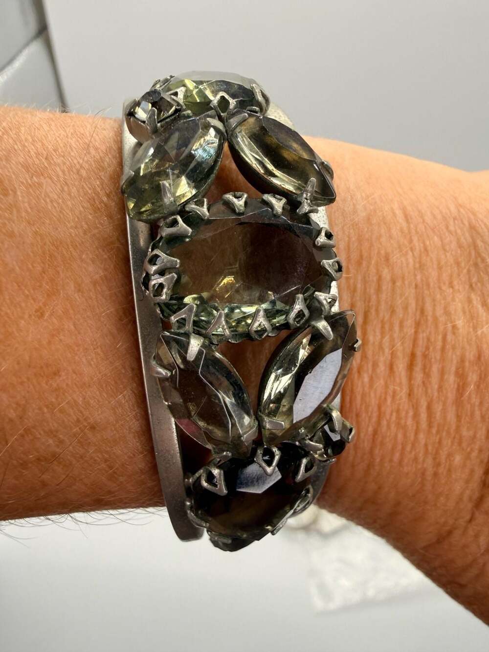 Vintage Juliana D And E Smokey Gray Crystal Rhinestone Clamper Bracelet